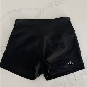ALO Alosoft Aura Short in Black
